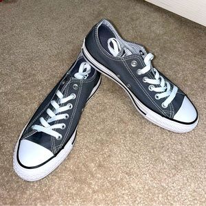 NWOT, Converse, Woman’s Size 7, Grey Tennis Shoe, Never Been Worn